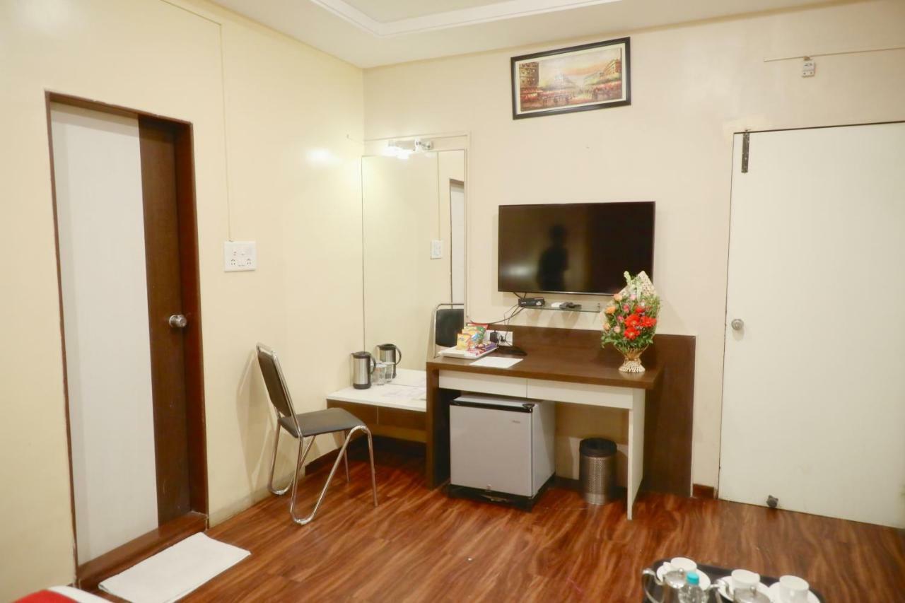Hotel Vijay Residency Аурангабад Екстериор снимка